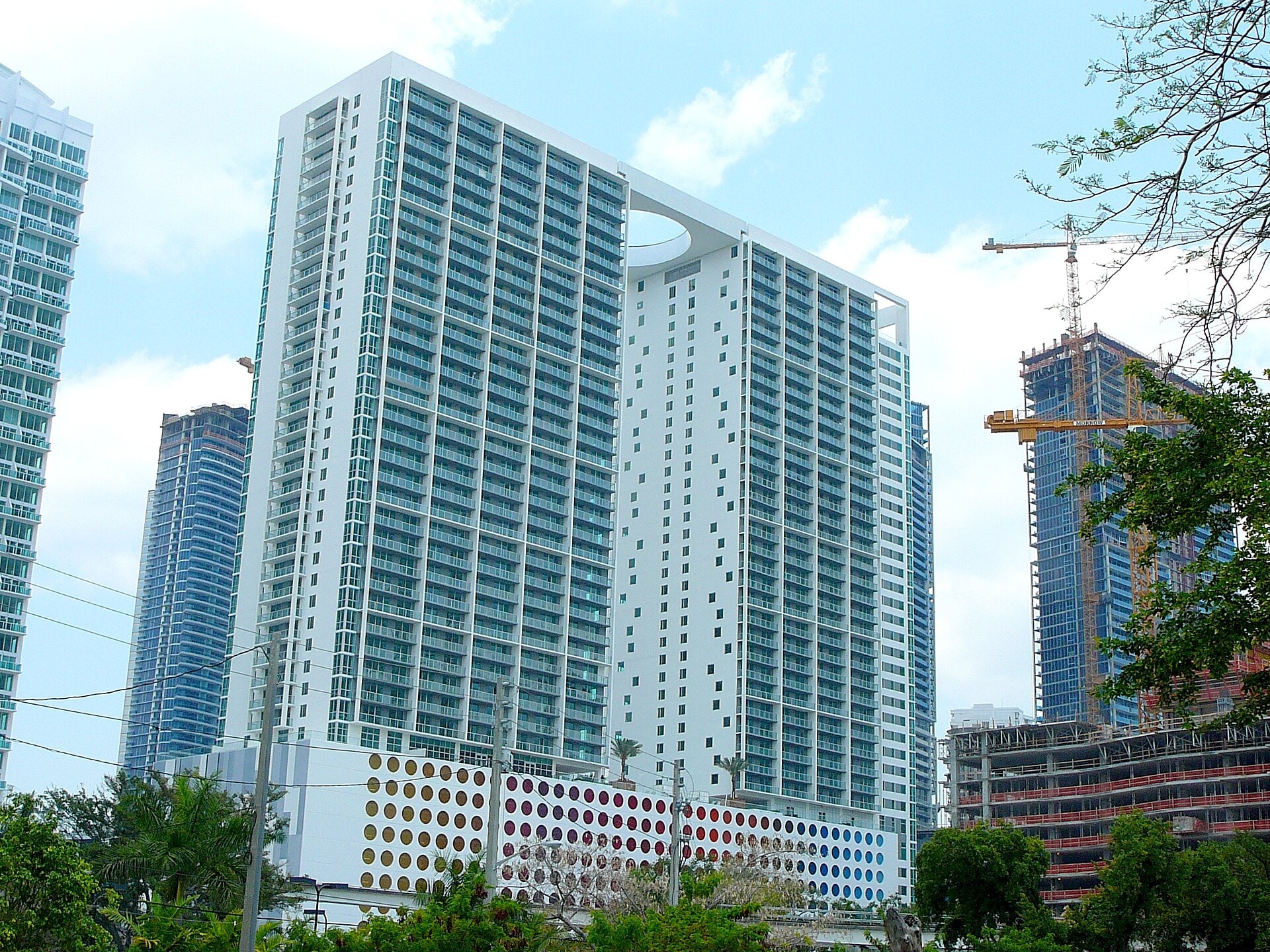 500 Brickell West