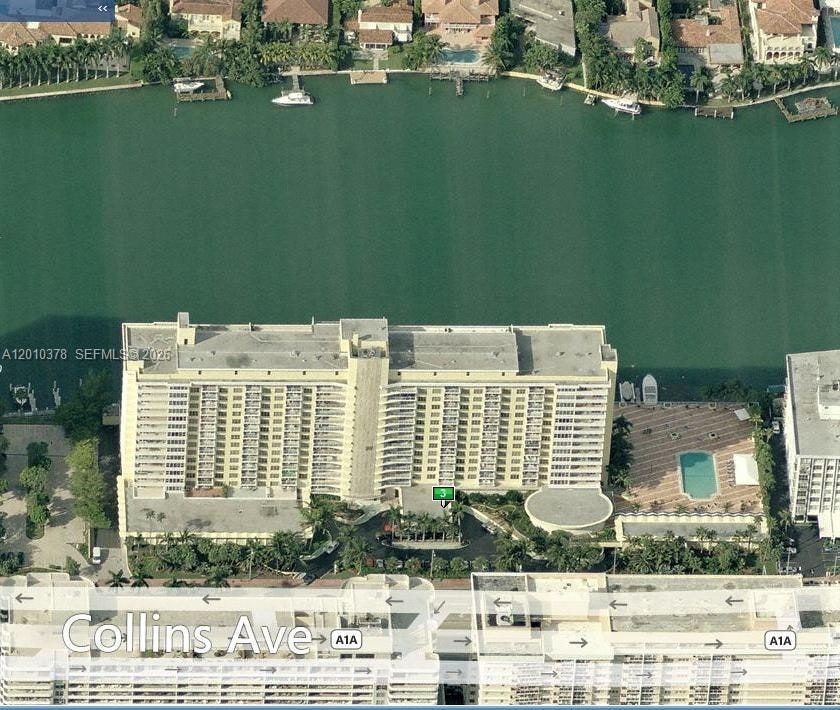 5600 Condominium
