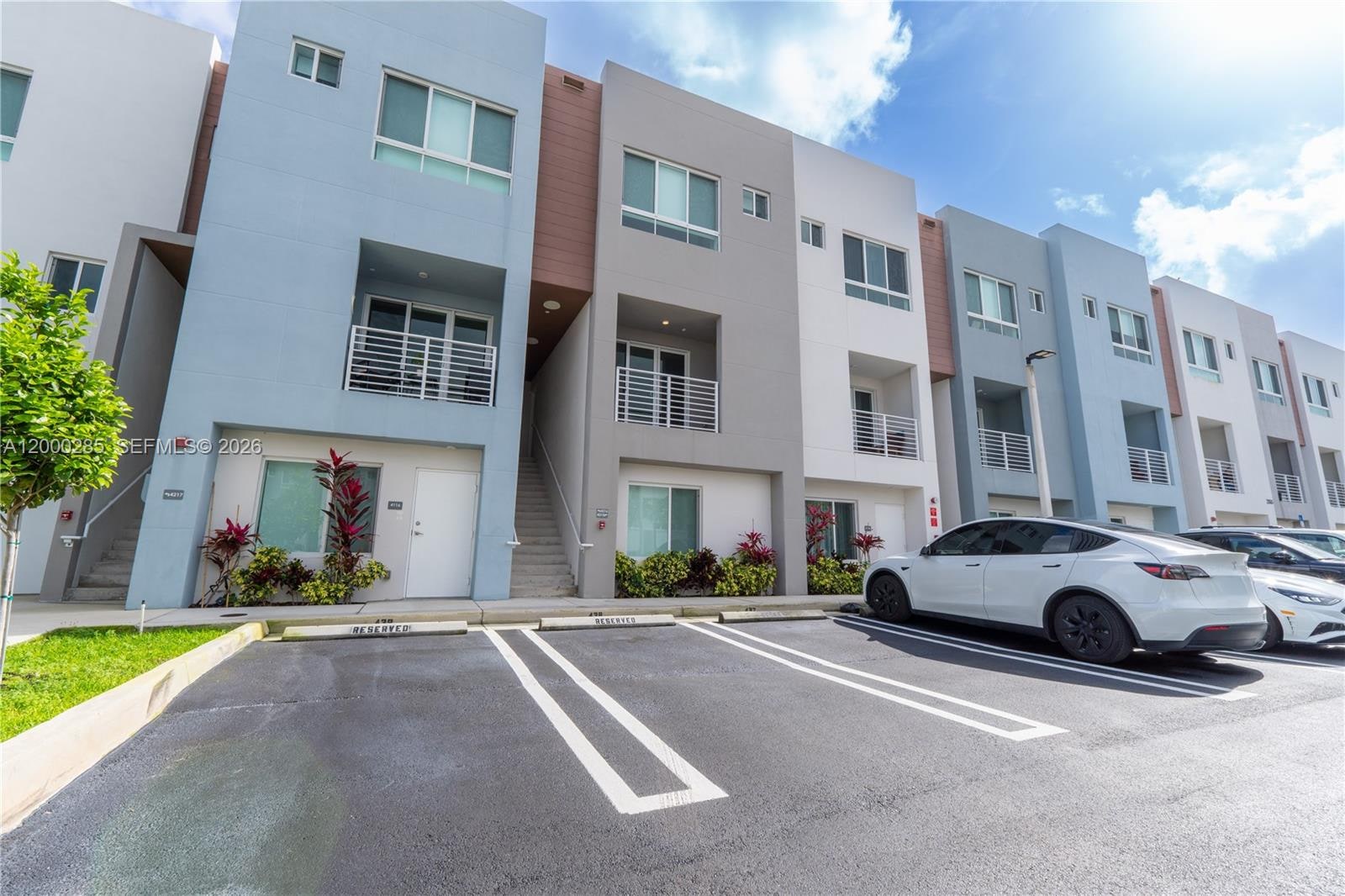Aventura Villas