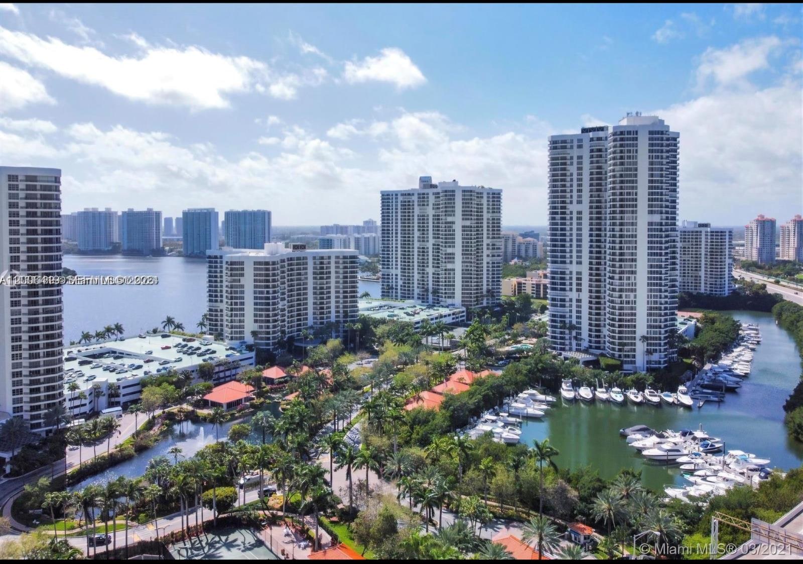 Mystic Pointe Tower 300