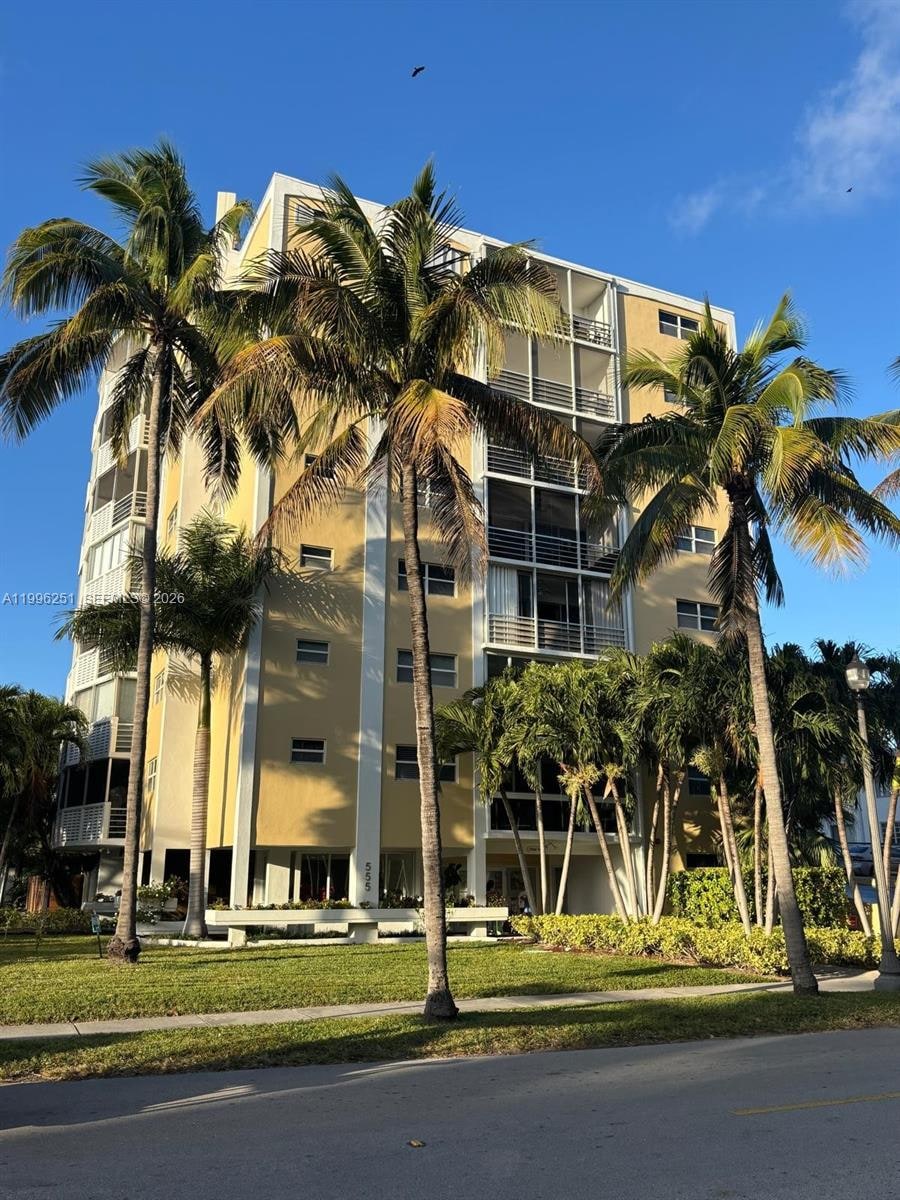 Crandon Tower